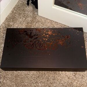 Melt Cosmetics rust gift box set